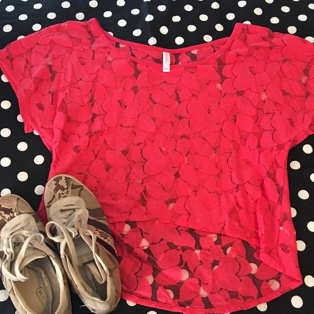 Xilaration lace top coral color sheer material